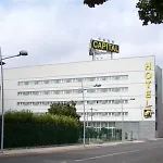 Capital Hotel 4*
