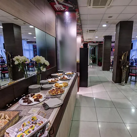 Ξενοδοχείο Capital Ροβίγκο