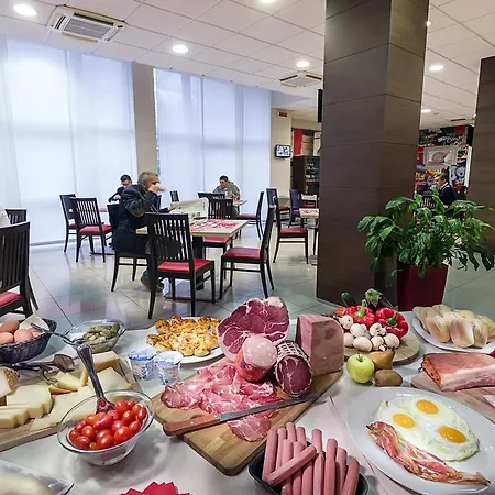 Hotell Capital 4*