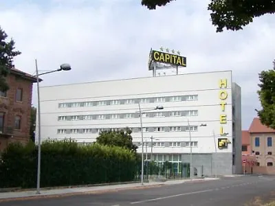 Capital فندق 4*